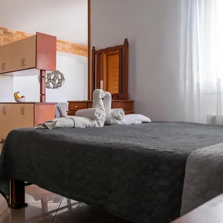 Kapahi Seaview Apartment